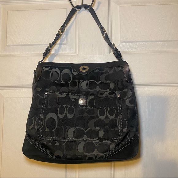 Coach Shoulder Bag - Picture 2 of 14